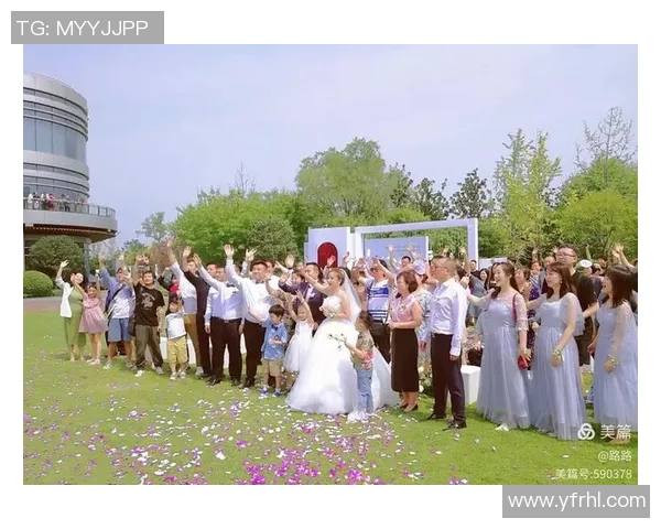 足球球星巴顿盛大婚礼现场众星云集见证浪漫时刻 足球球星巴顿盛大婚礼现场众星云集见证浪漫时刻